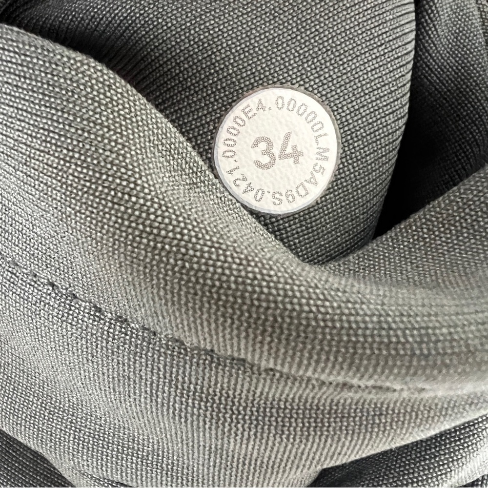 Lululemon ABC Slim Fit 5 Pocket Pants Warpstreme - Picture 5 of 5